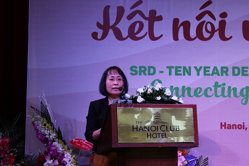 Trung[-][-]tâm[-]Phát[-]triển[-]Nông[-]thôn[-]Bền[-]vững:10[-]năm[-]hỗ[-]trợ[-]cộng[-]đồng[-]nghèo[-]và[-]nông[-]thôn[-]Việt[-]Nam